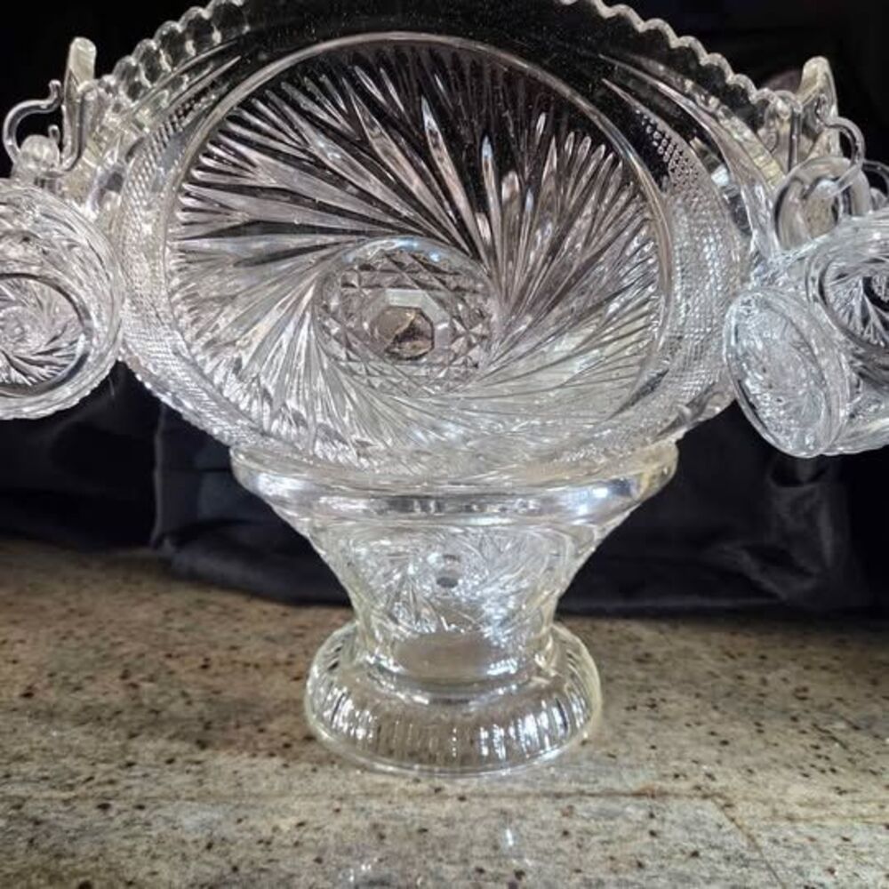 Mid century L.E. Smith decorative punch bowl/stand/matching cups